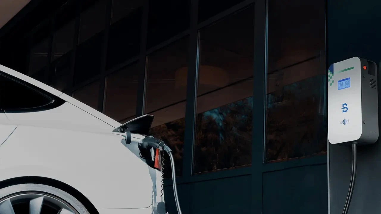 hotels with electric car charging