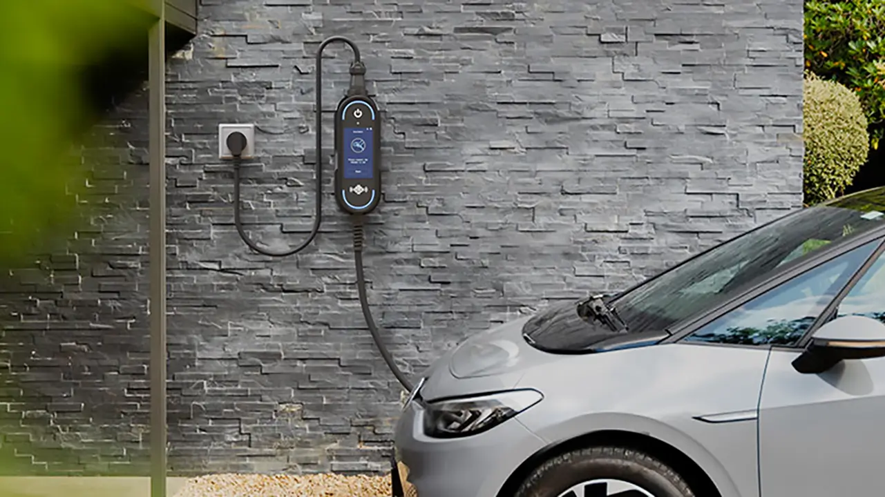 portablewall mounted ac ev charger 3